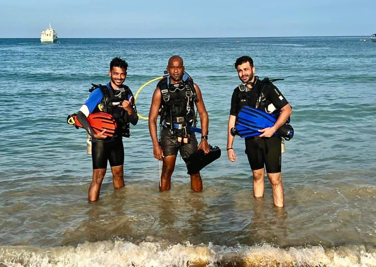 Tiongman Scubadive & Lodge Kampong Juara المظهر الخارجي الصورة