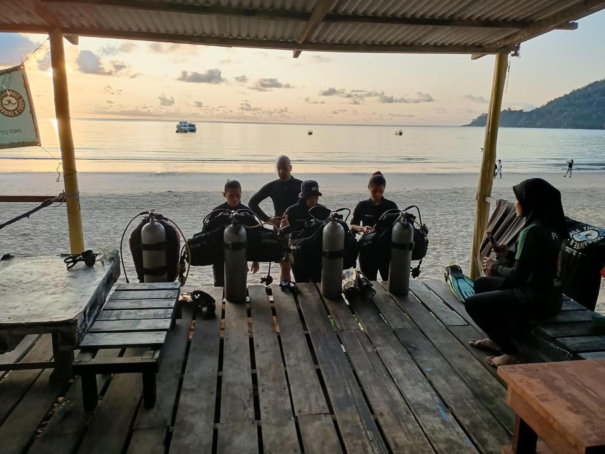 Tiongman Scubadive & Lodge Kampong Juara المظهر الخارجي الصورة
